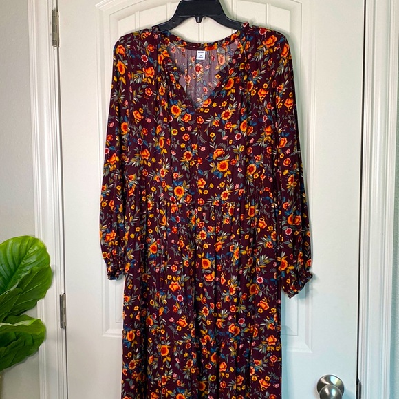 Old Navy Dresses & Skirts - GORGEOUS BOHO MIDI DRESS, ALL OVER FLORAL PRINT NWOT FROM OLD NAVY